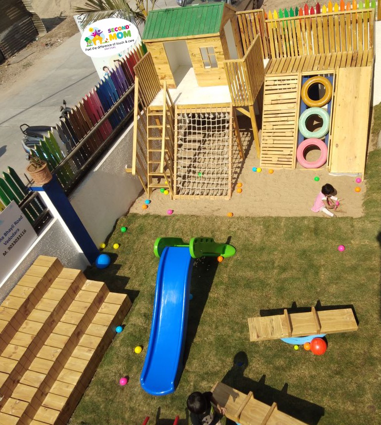 SecondMom child care center - extension of your home